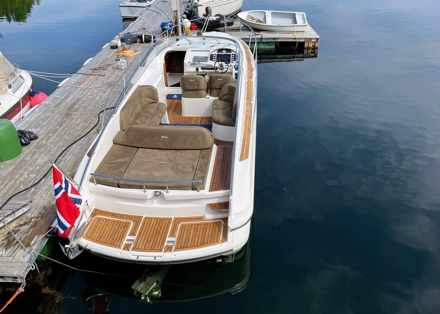Båtdekk til Windy 32 Grand Tornado